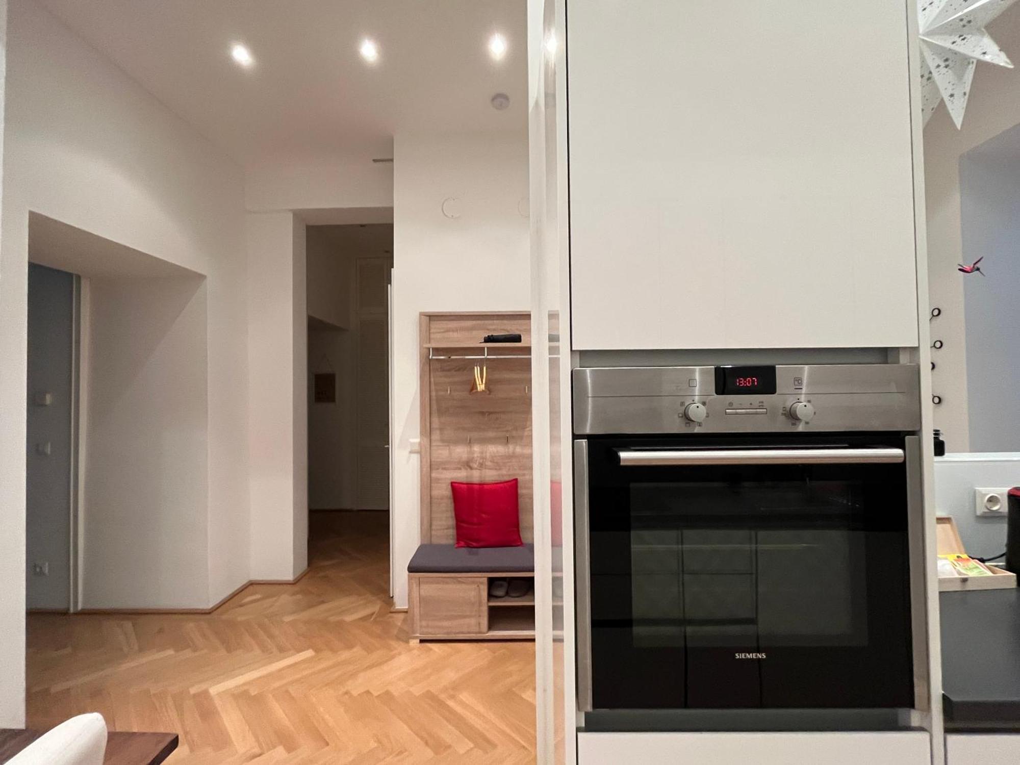 Quiet Apartment Next To Belvedere & Central Station Vienna Exterior photo